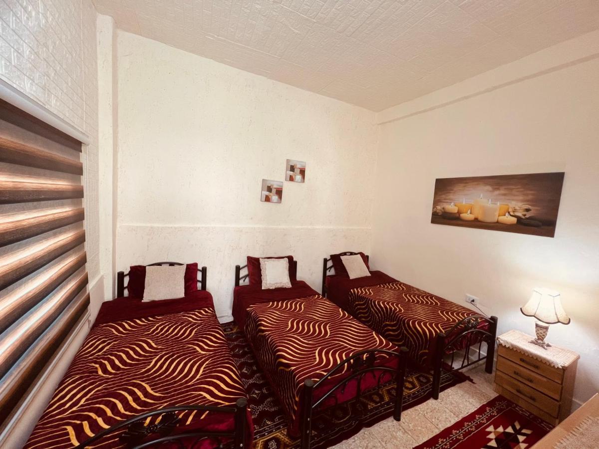 Ibn Khaldoon Apartment Madaba Luaran gambar